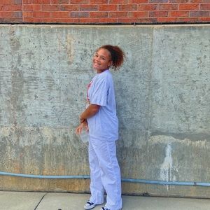 Meet your Posher, Kendall